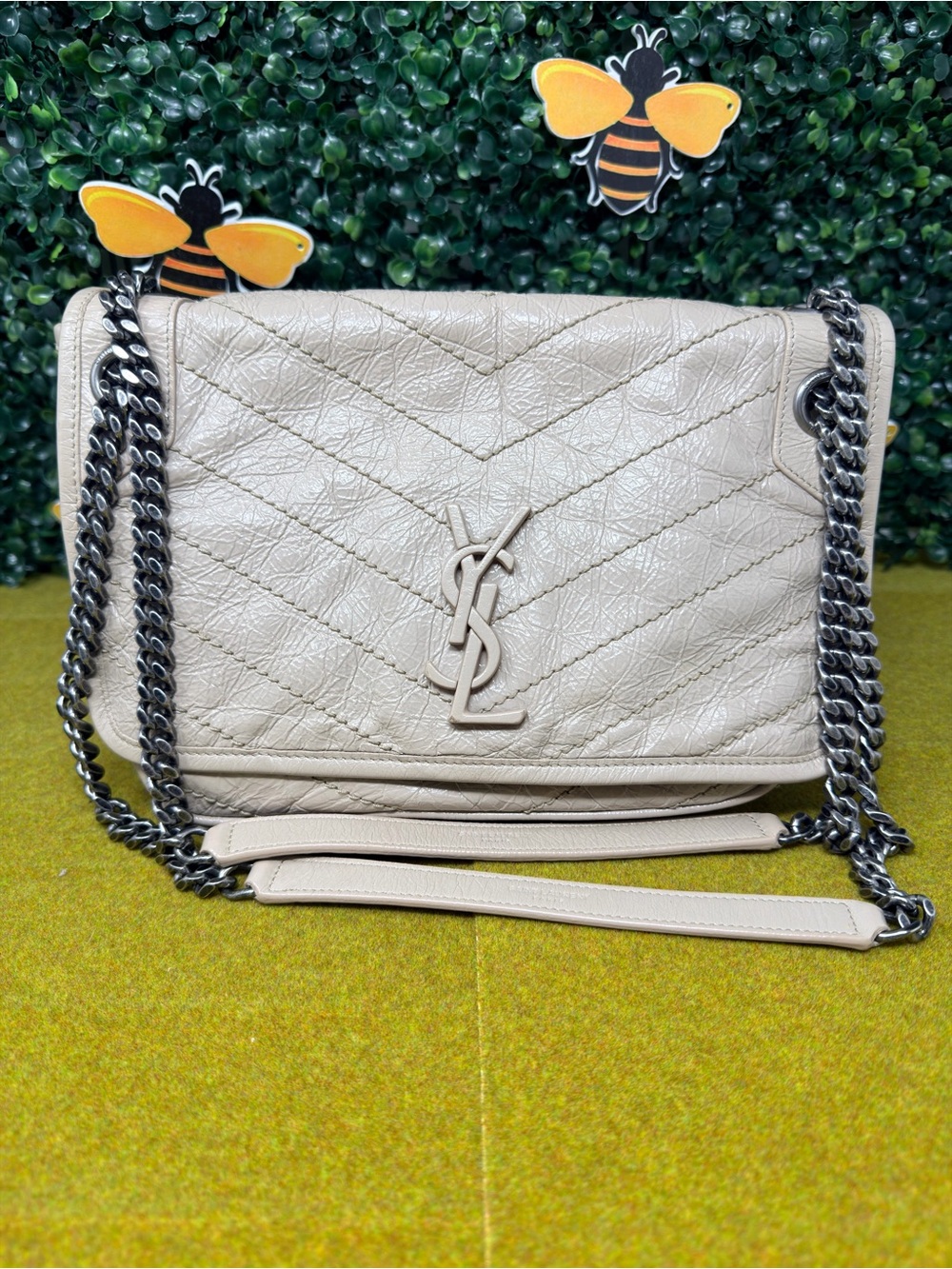 ❌SOLD❌ Authentic Saint Laurent Beige Medium Nikki - Picture 2 of 16